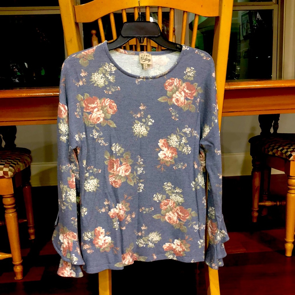 Como Vintage sweater shirt